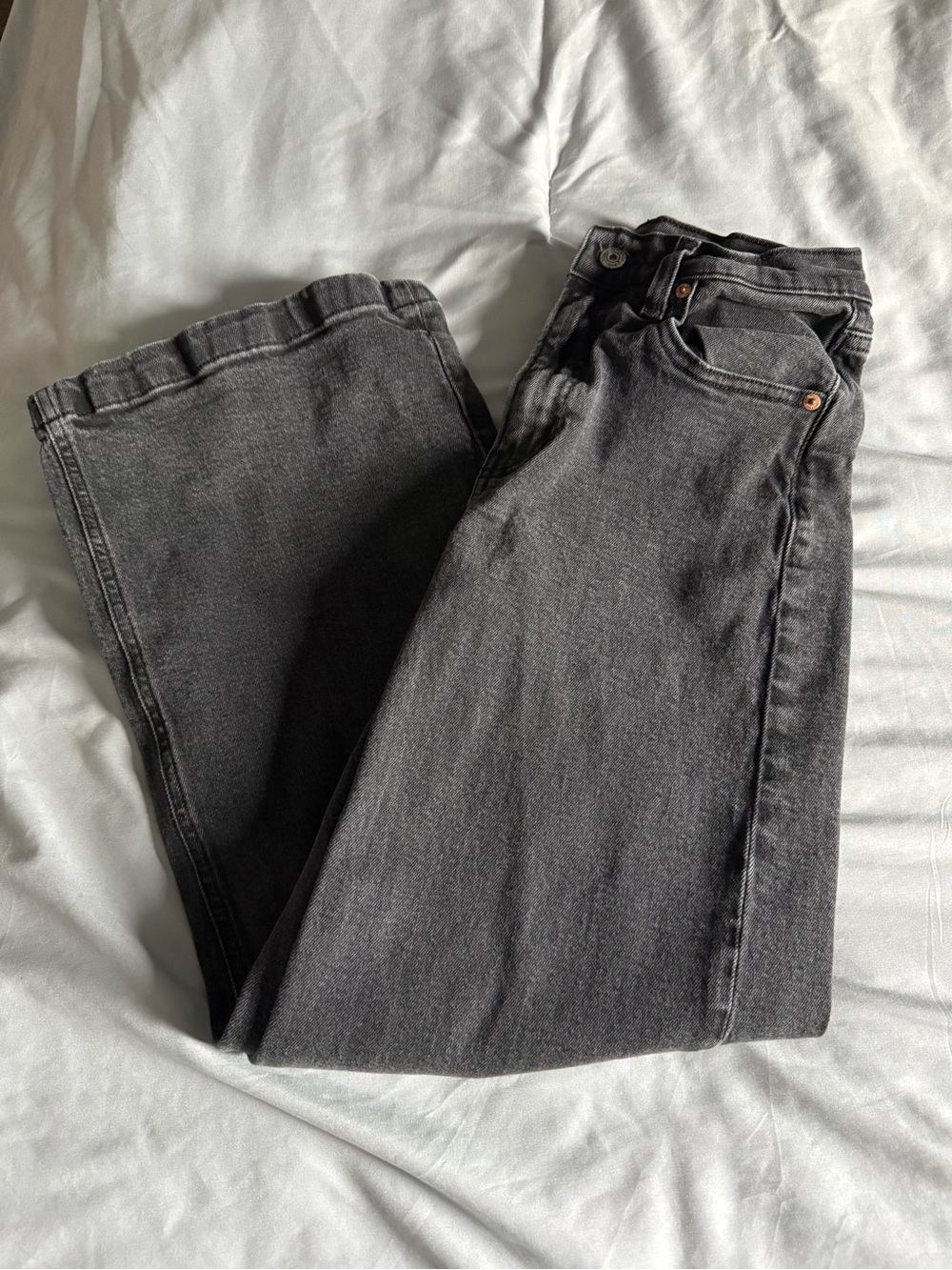 GAP Women Charcoal wide leg Jeans